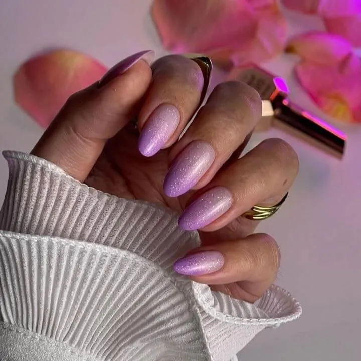 Manicura rusa en gel en Aventura FL